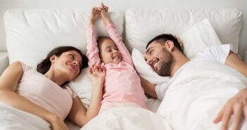 Kinder im Ehebett: Weg mit den Bedenken!