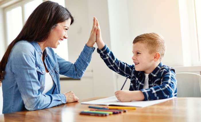 Wer Kinder zum Lernen motivieren möchte, sollte sich zuerst die Frage stellen, warum der Nachwuchs nicht lernen möchte. ( Foto: Adobe Stock -  Lumos sp )