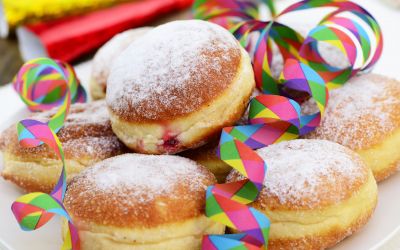 Fastnacht und Gesundheit: Risiken durch Schadstoffe in Kreppel, Krapfen, Berliner und Fasnetsküchle? (Foto: AdobeStock - photocrew 101920887)