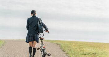 Hauke Möhring: Schulabsentismus bekämpfen – Ein Blick auf die Ursachen (Foto: AdobeStock - buritora 753331056)