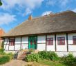 Historische Bildung: Das Schulmuseum in Middelhagen entführt Besucher in vergangene (Foto: Ostseeappartements Rügen)